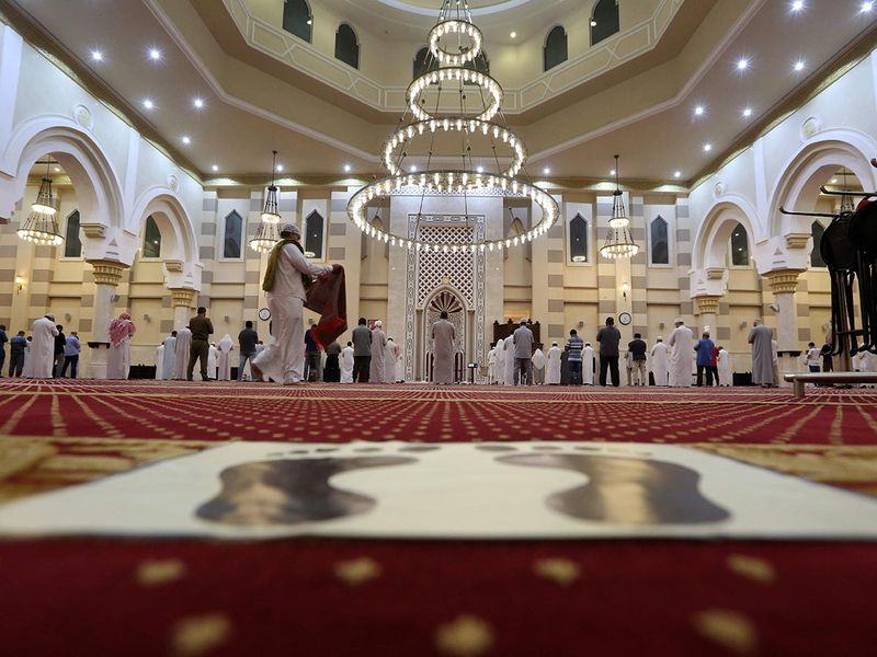 Saudi Arabia Spike in Coronavirus arent slowing its reopening