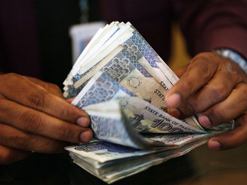 Saudi expats will benefit as the Indian rupee, Pakistani rupee, and Philippine peso continue to decline